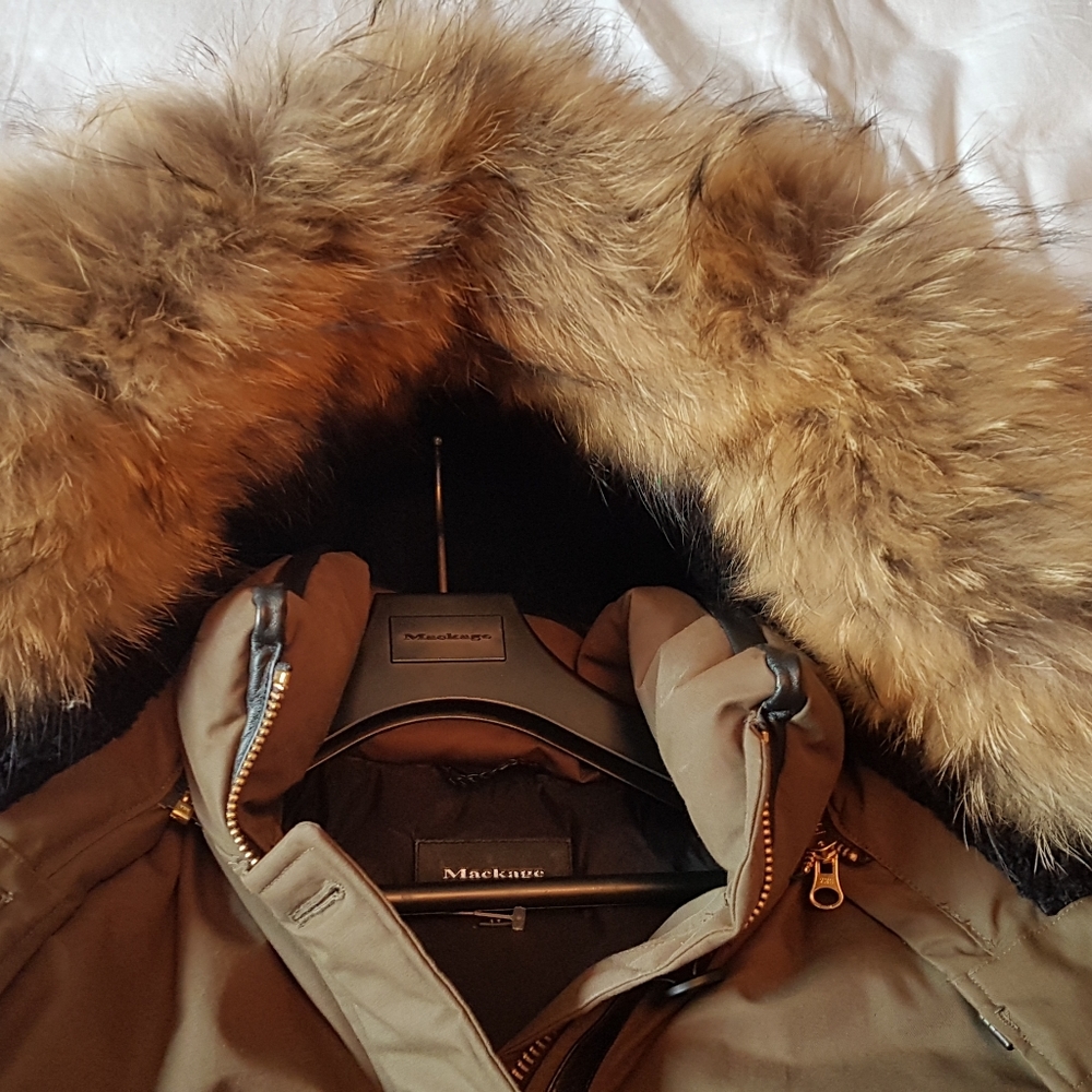 Mackage Cynthia Parka Size Small - Picture 6 of 7